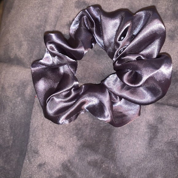 3 set scrunchies - Picture 7 of 7